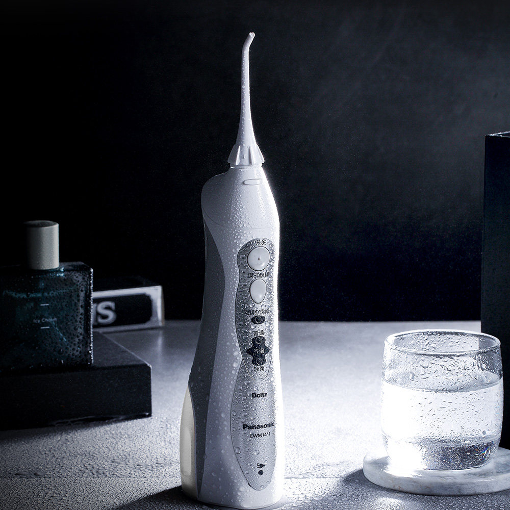 松下冲牙器便携式家用洗牙器水牙线洗牙正畸牙结石ewm1411洁牙器