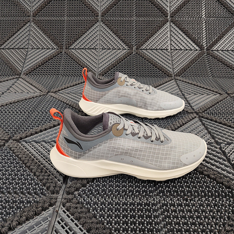 李宁2021春季新款轻逸男子健步休闲专业低帮跑步鞋