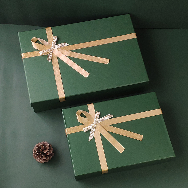 ins风礼盒情人节墨绿色礼物盒橱窗摆盒高档礼盒简约韩版大号礼盒