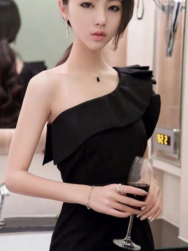 2022新款洋装晚礼服裙一字肩连衣裙女平时可穿气质宴会主持小礼服