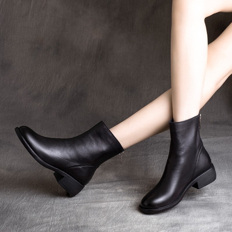 马丁靴女秋单鞋真皮鞋短靴平底中跟年季靴子时装靴