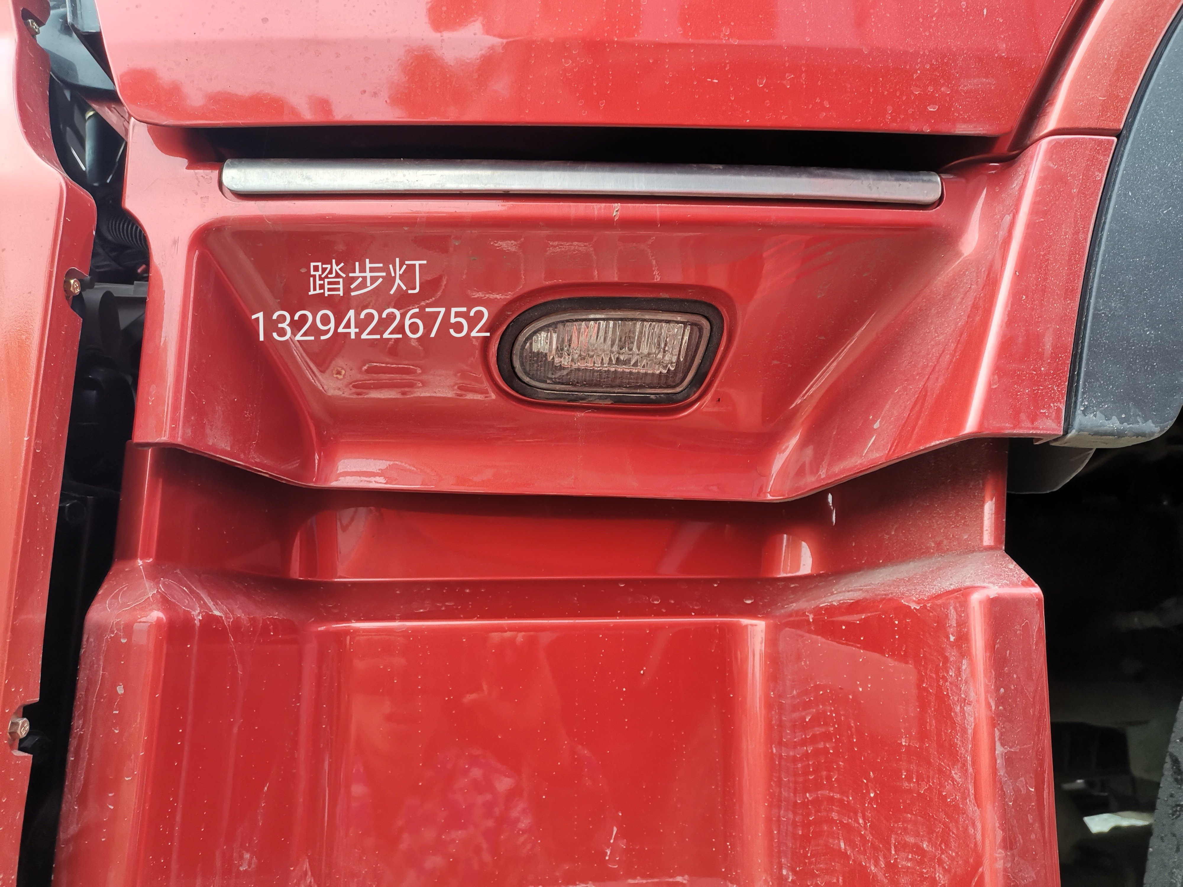 原厂东风新天龙vl四国踏步灯照地灯灯泡车灯其他
