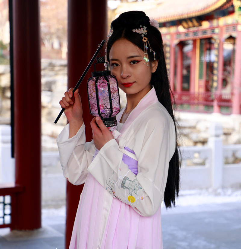 仿古手提小灯笼 汉服灯笼古装拍摄道具七夕灯笼 新年中秋节日宫灯