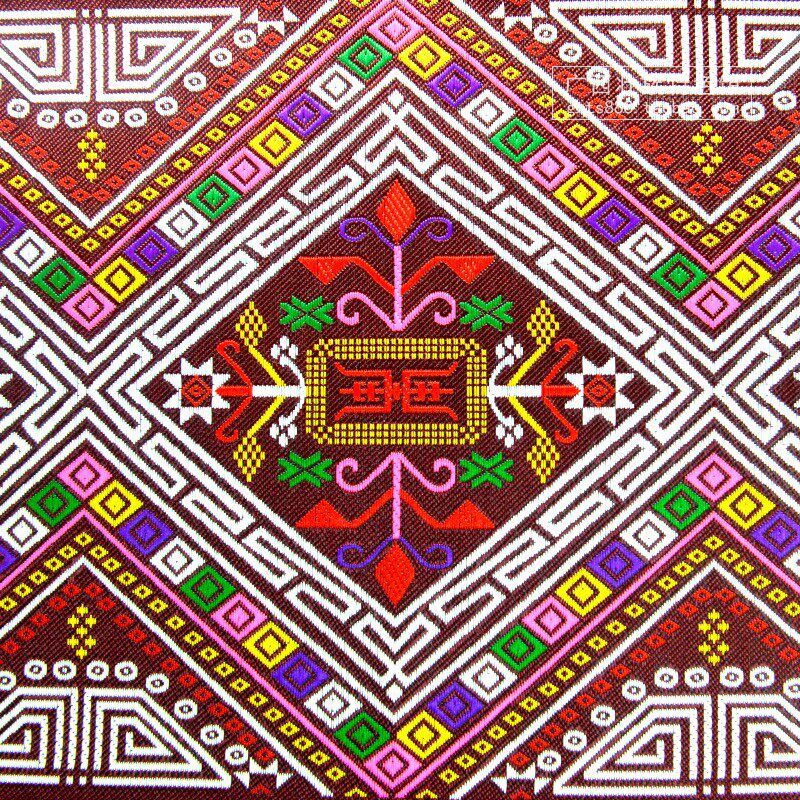 广西壮族民族民族风风格花纹图案万字纹壮衣边裙帽壮锦