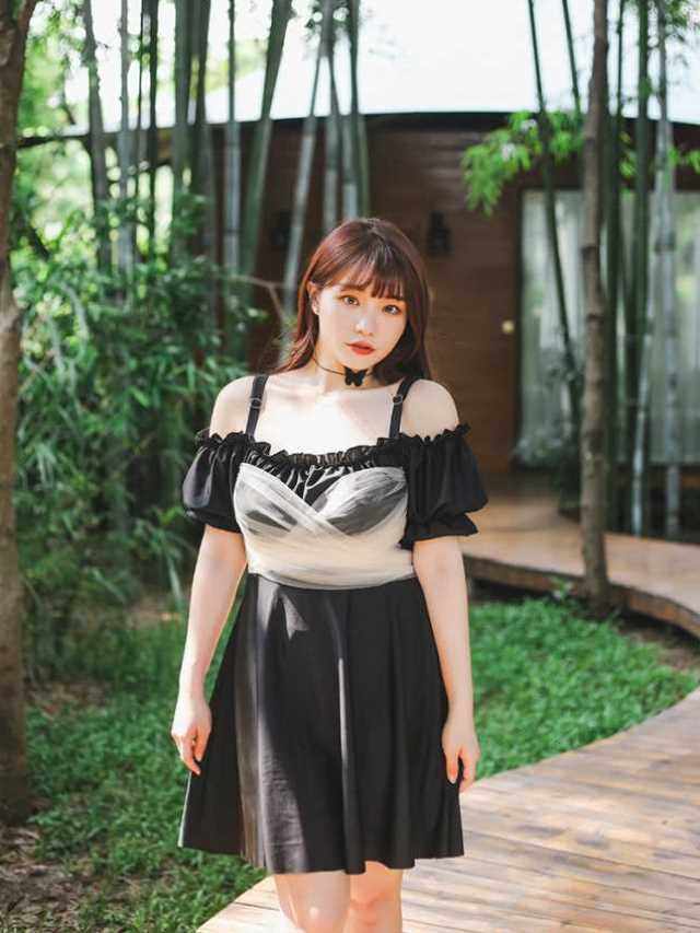 满11元减10元 微胖大码泳衣女胖mm200斤裙连体泡温泉学生韩国ins遮肚