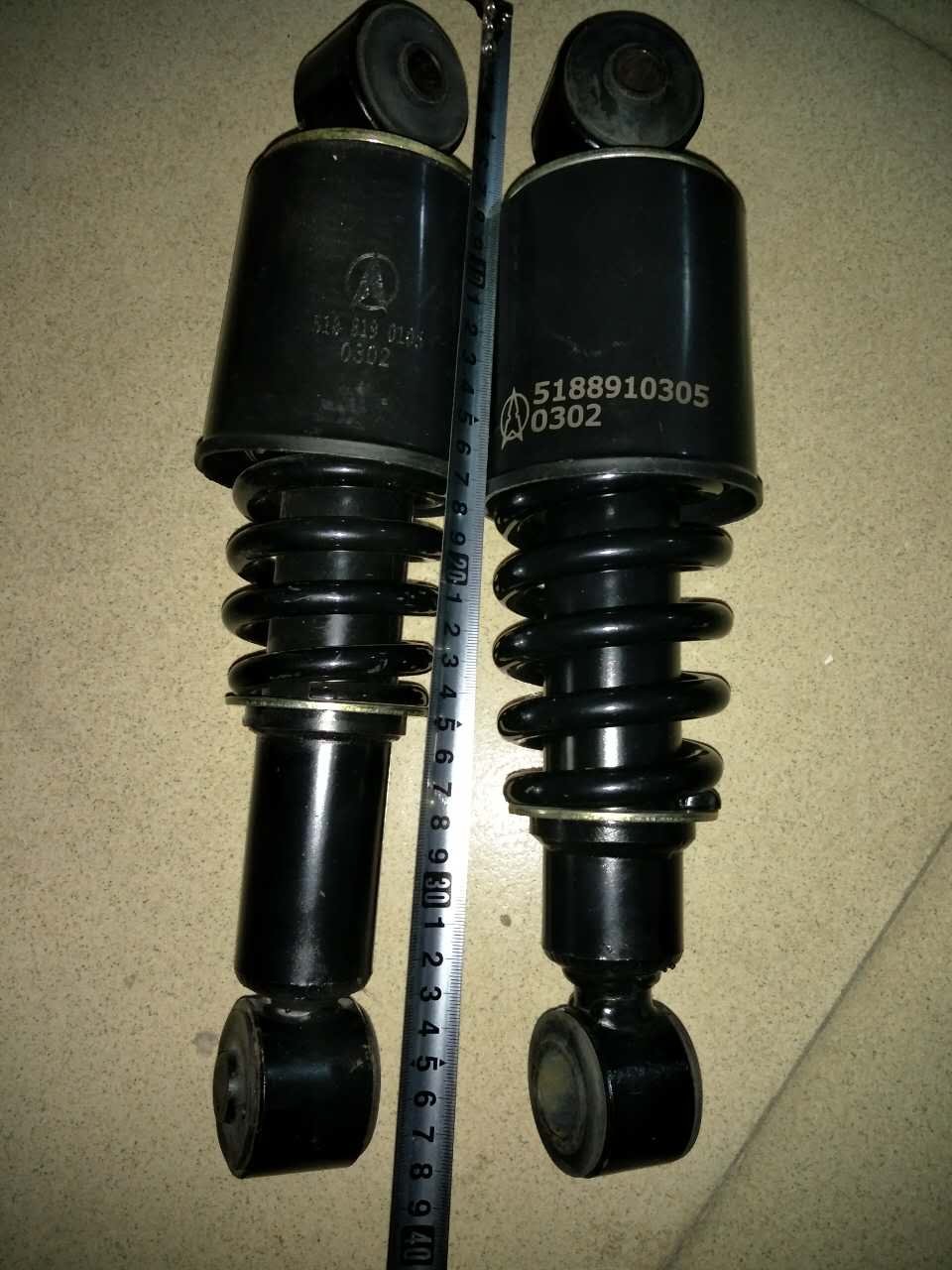 北奔v3减震器重卡驾驶驾驶室室前原厂配件减震