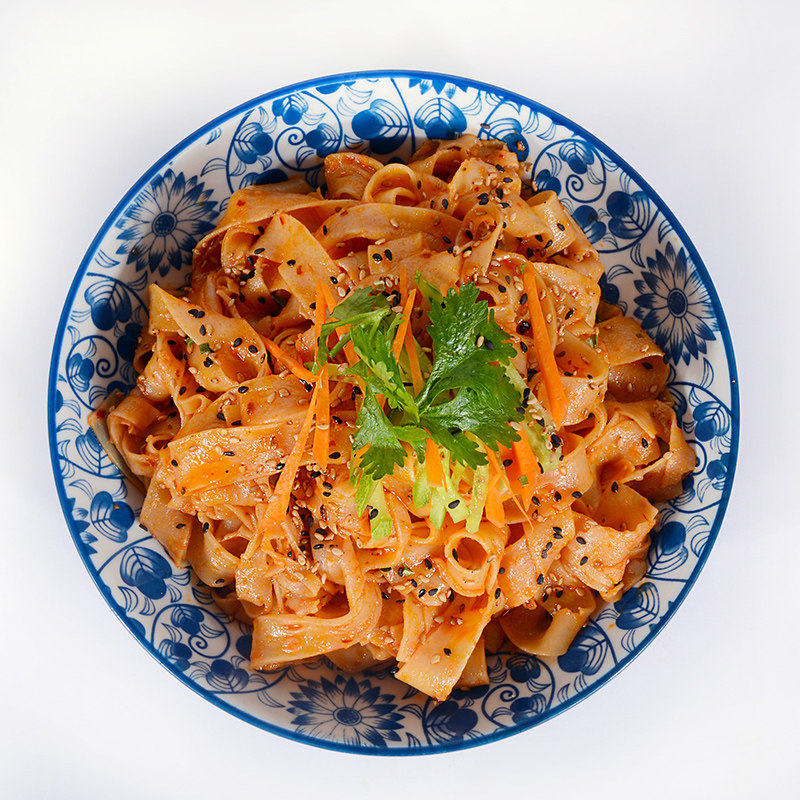 东北特产麻酱红油面皮120gx6盒装带调料包擀面皮方便面拉面宽凉皮