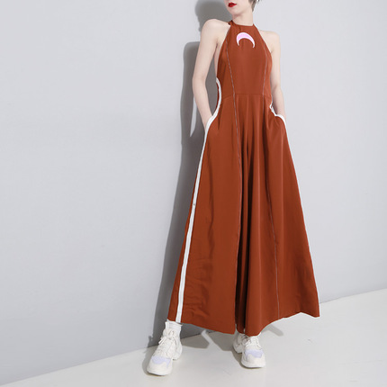 原创设计阔腿裤女新款 刺绣月亮撞白边圆环皱褶阔腿露背连体裤女