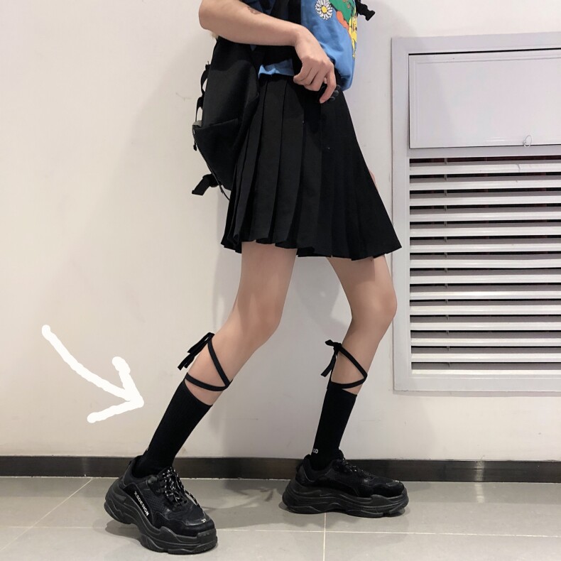 韩国ins街头潮人美少女显瘦绑带袜子网红字母中筒袜