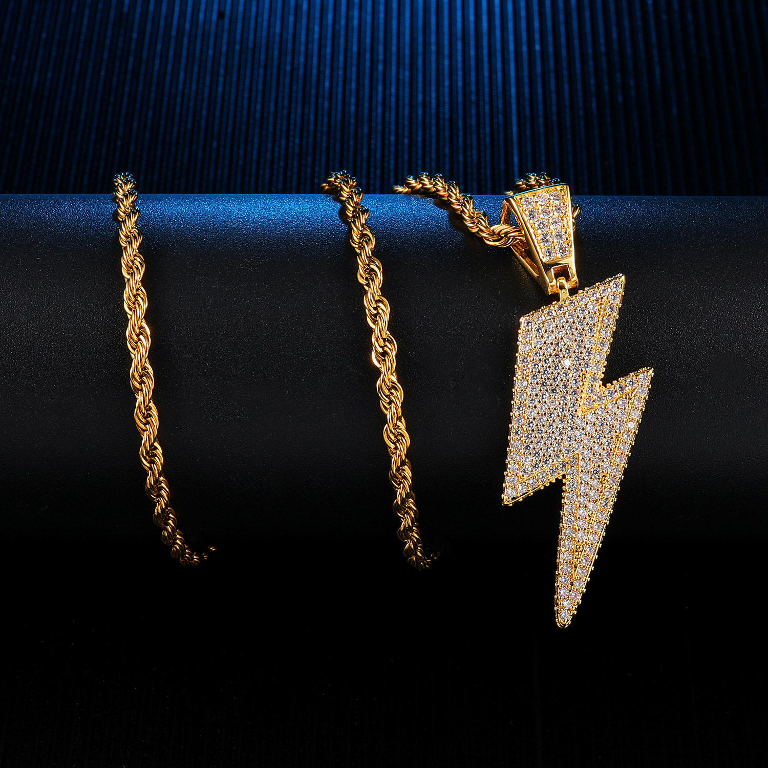 hiphop潮牌微镶满钻锆石金色闪电吊坠男女女士项链