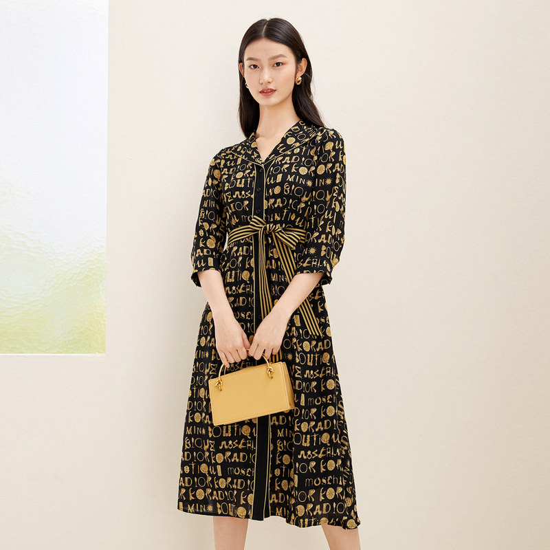 珂莱蒂尔outlets正品古典风翻领系带收腰高腰连衣裙a字裙子女装