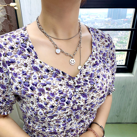 Titanium steel round brand smiley double -layer clavicle chain female hip -hop street cool girl thick chain accessories personalized necklace tide Titanium steel round brand smiley double -layer clavicle chain female hip -hop street cool girl thick chain accessories personalized necklace tide