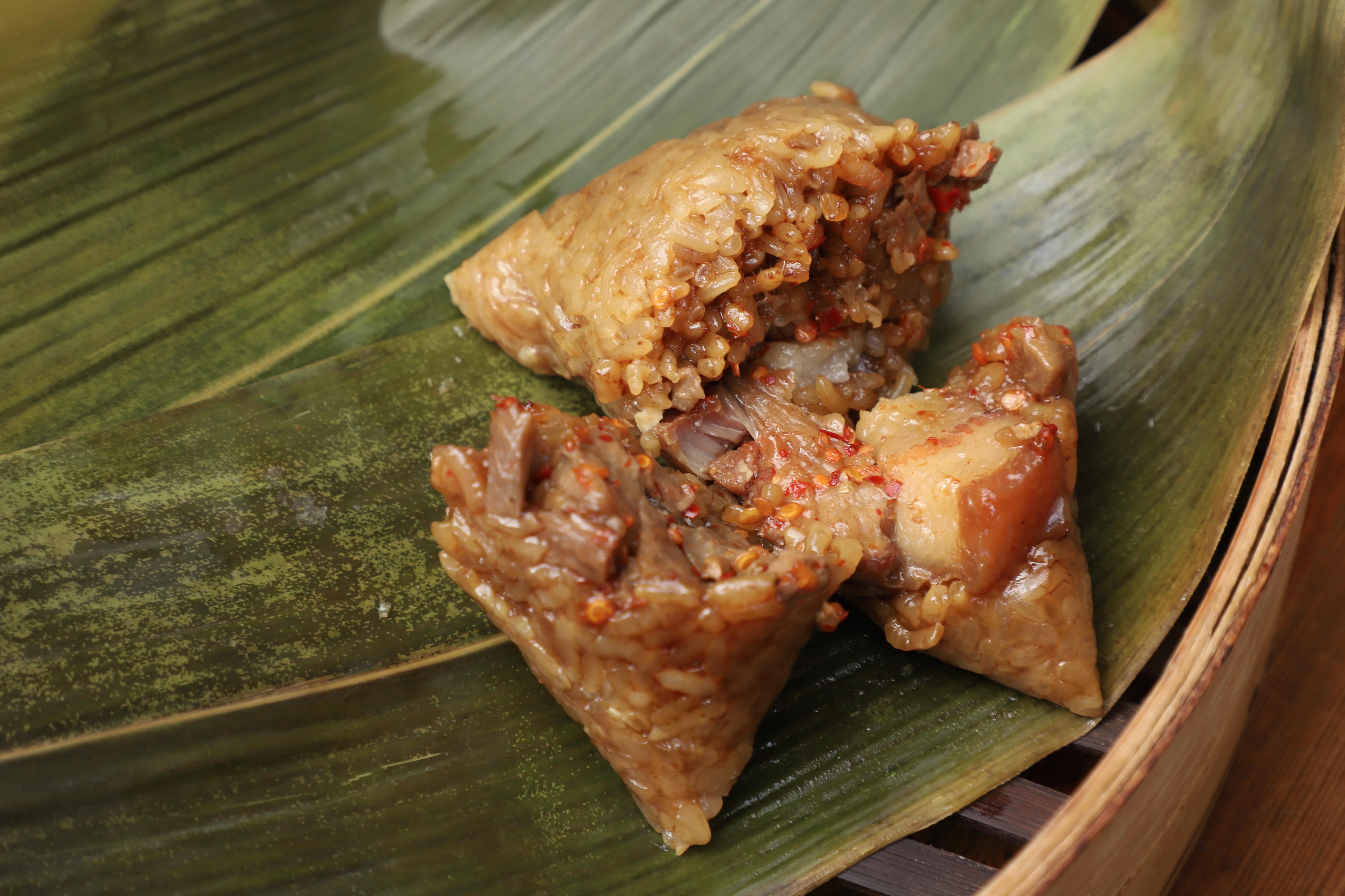 芋头衢宗肉粽手工小吃衢州特产大肉辣味新鲜粽子