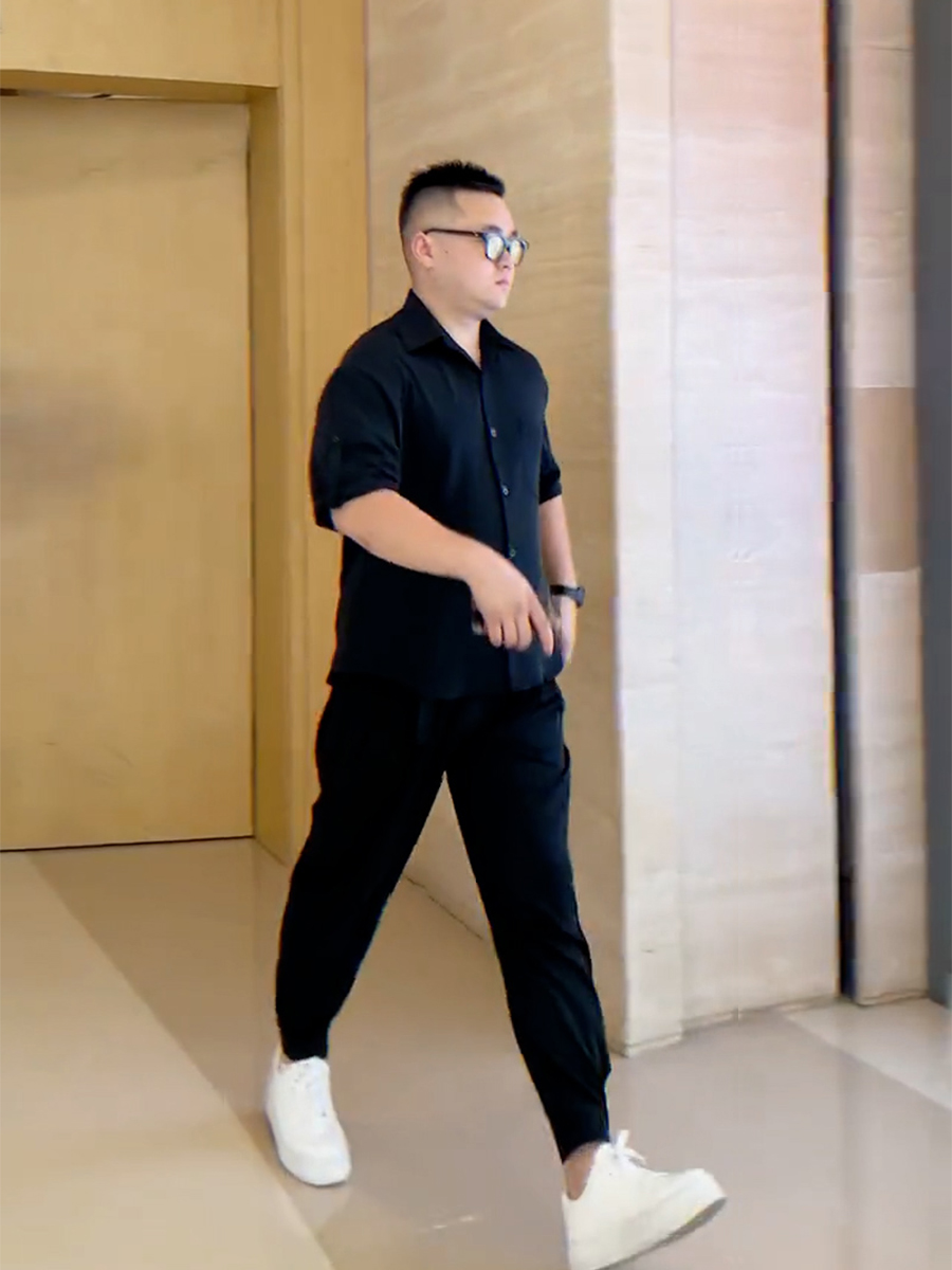 夏季微胖男生显瘦轻熟风穿搭白色衬衫五分袖大码半袖衬衣搭配帅气