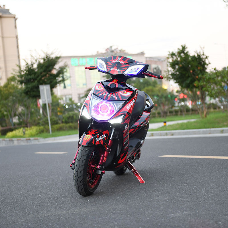 三阳劲战三代四代目电摩72v144油改电车车架新品电动摩托车