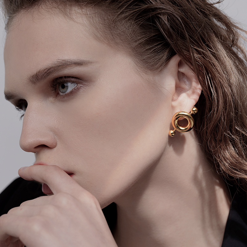 mistova设计师首饰品牌2020新款925银简约冷淡风轻奢朋克圈耳钉