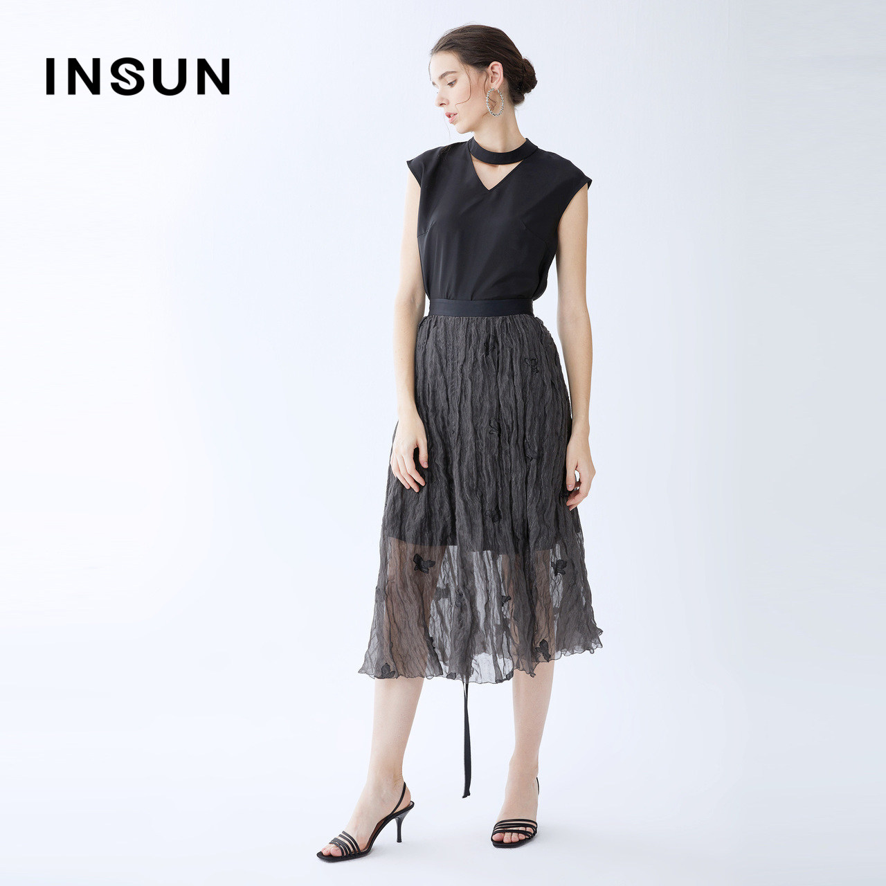 恩裳夏季新款时尚抽褶绣花棉质中长高腰半身半身裙