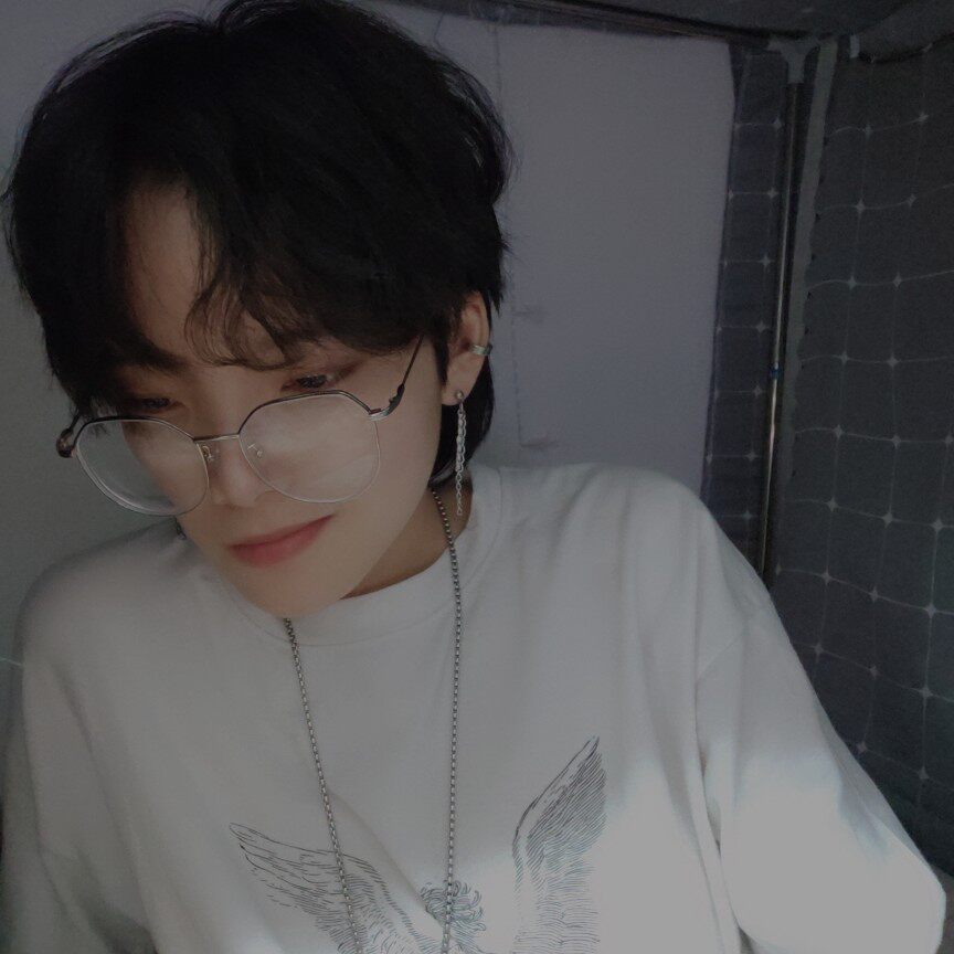 韩版复古蓝光黑框眼镜圆脸显瘦素颜平光镜男眼眼镜架