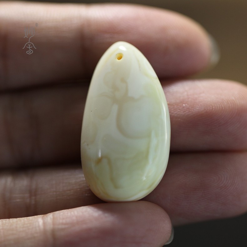 妙舍天然琥珀全美象牙白香珀白蜜蜡骨珀原石项坠颈饰