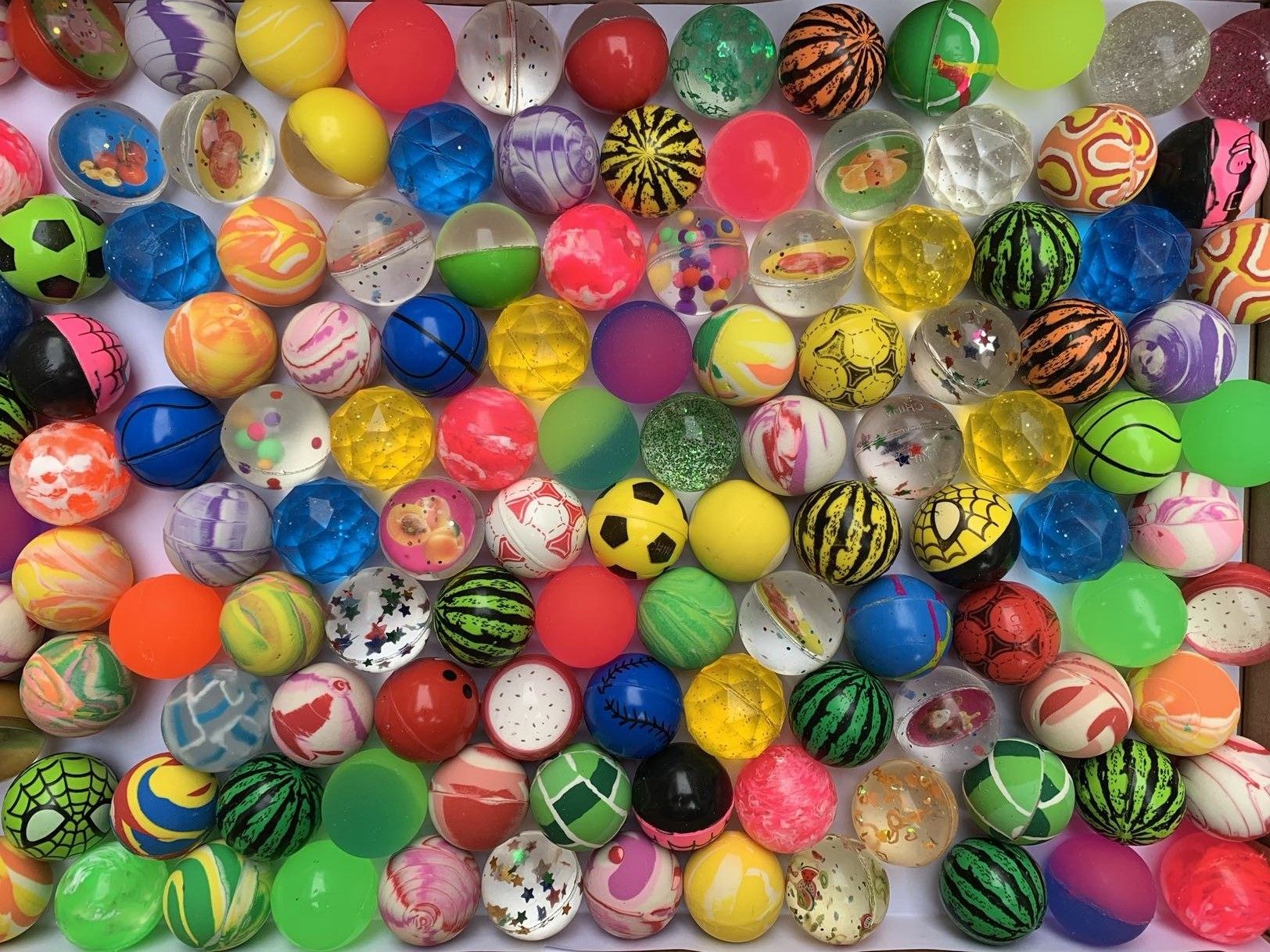 包邮32号混装钻石弹力1元扭蛋机玩具儿童弹弹球类玩具