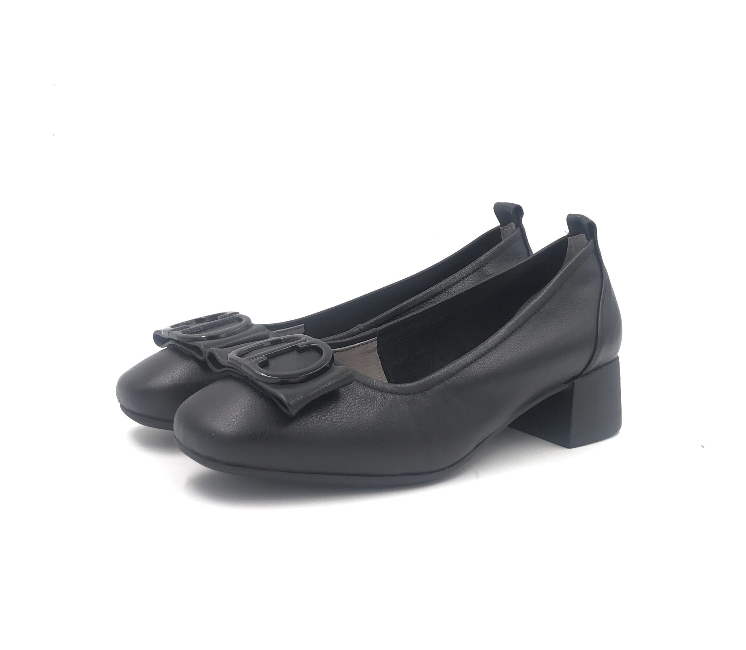 菱光2021年新款真皮搭扣舒适套脚妈妈休闲中跟单鞋