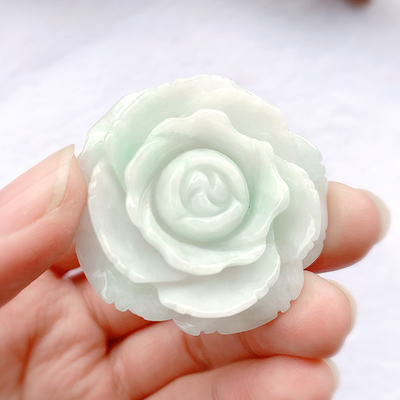 天然翡翠吊坠女玫瑰花玉项链牡丹花玉坠送礼物玉石毛衣链挂件玉佩