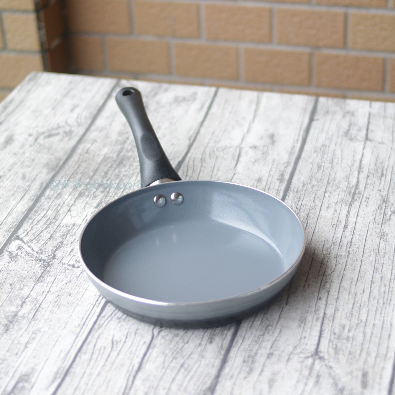 渐变变灰20cm24cm煎锅纳米陶瓷不粘锅煎蛋煎饼煎锅