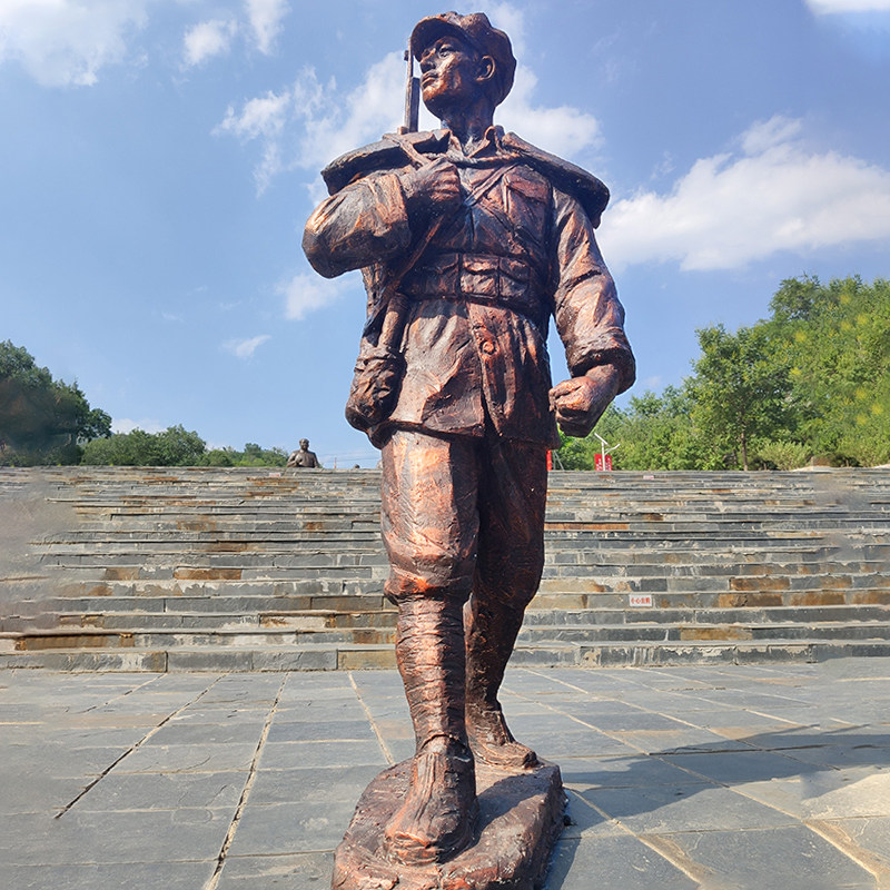 铸铜人物雕塑玻璃钢红色文化红军八路军雕像博物馆摆件