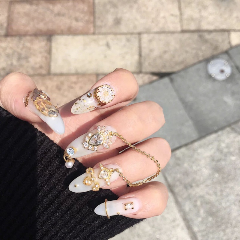 链条美甲网红爆款高端奢华锆石独角手链