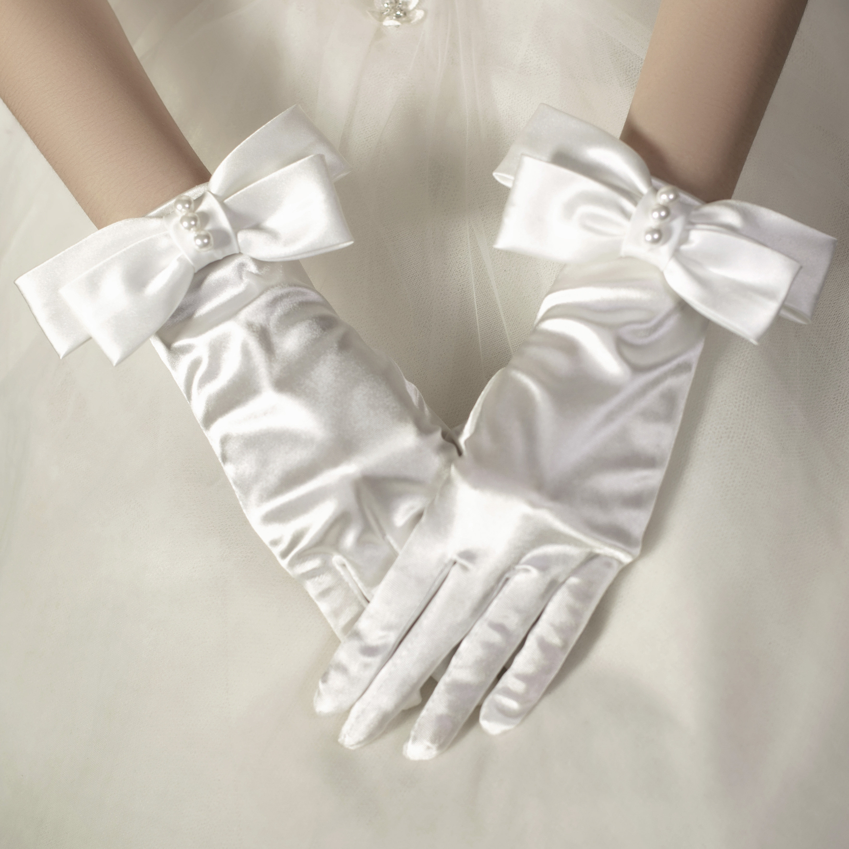 兮木婚品法式优雅复古赫本蝴蝶结珍珠缎面手套婚纱手套