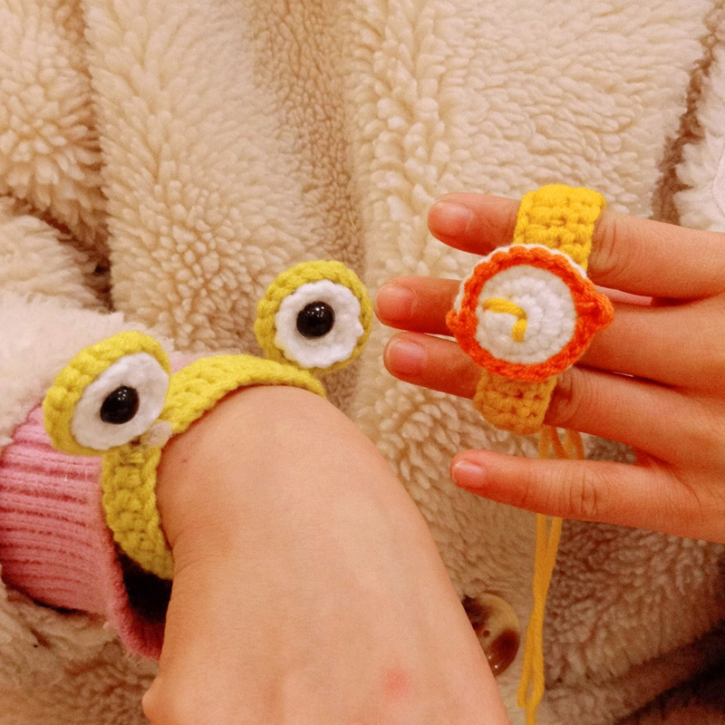 小熊手环兔子手环毛线钩针diy送男女朋友闺蜜礼物 适合新手非成品