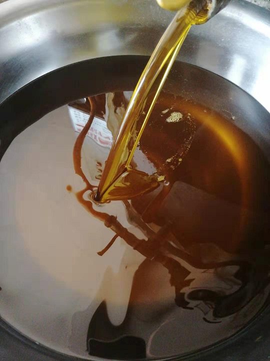 农家自榨现榨鲜榨花生油5斤河南特产新油散装花生油