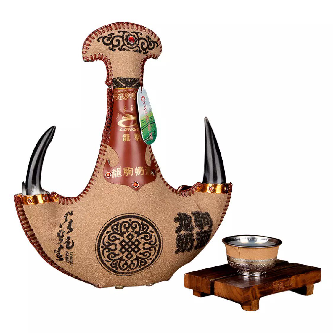 奶酒龙驹马奶酒内蒙特产52度民族手工真黑牛角蒙古族皮囊酒壶