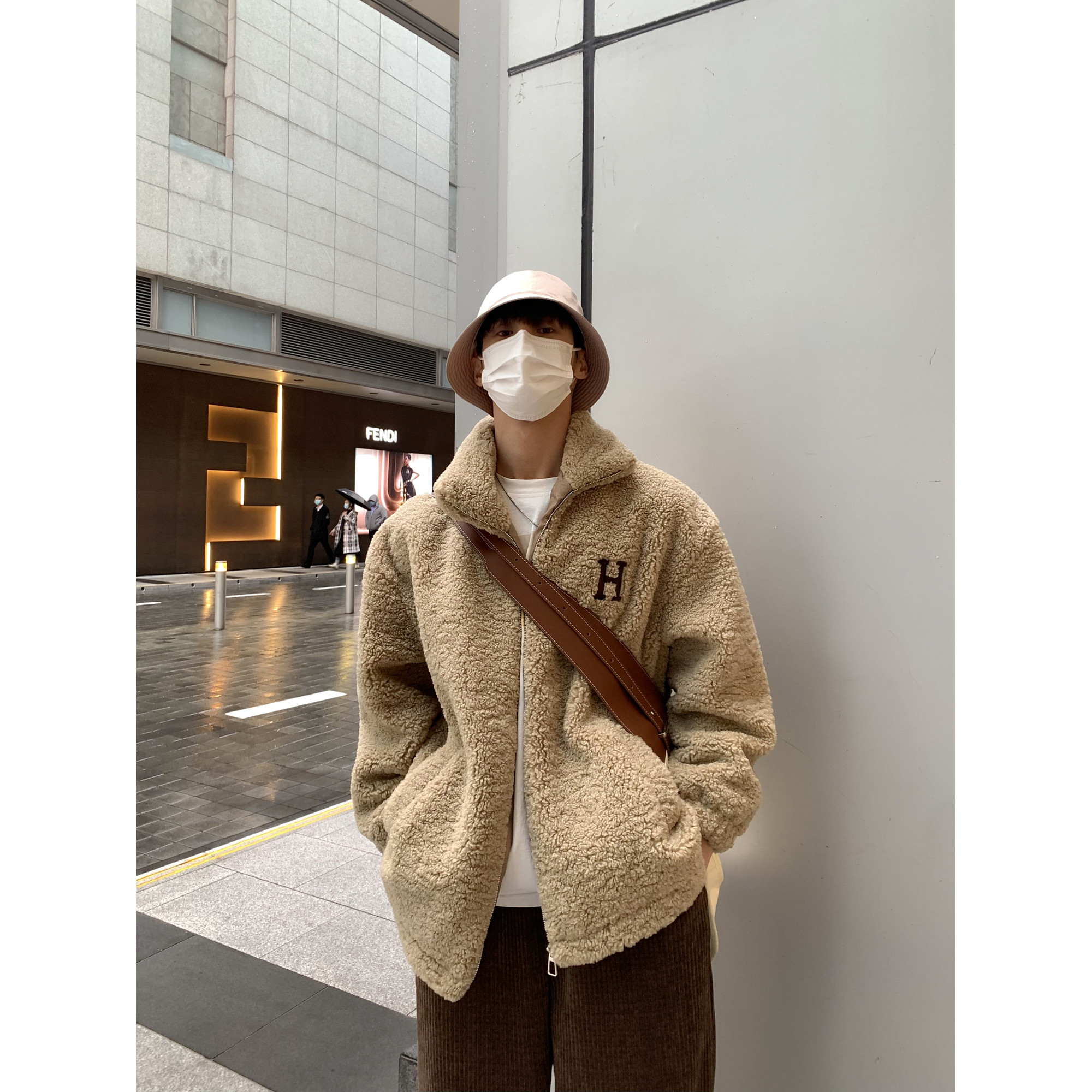 HOZI 冬季字母刺绣泰迪绒羊羔毛绒外套男简约加厚夹克韩版潮流ins