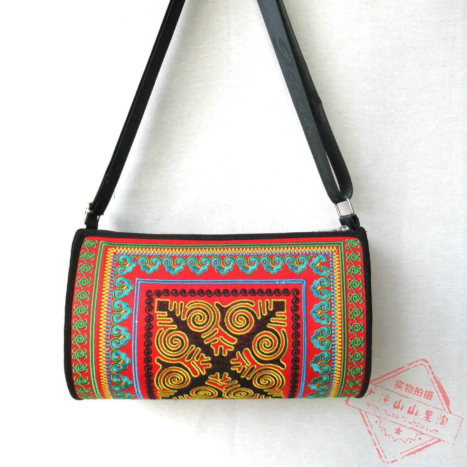 手提包彝族凉山包包民族民族风风格刺绣女士随身刺绣