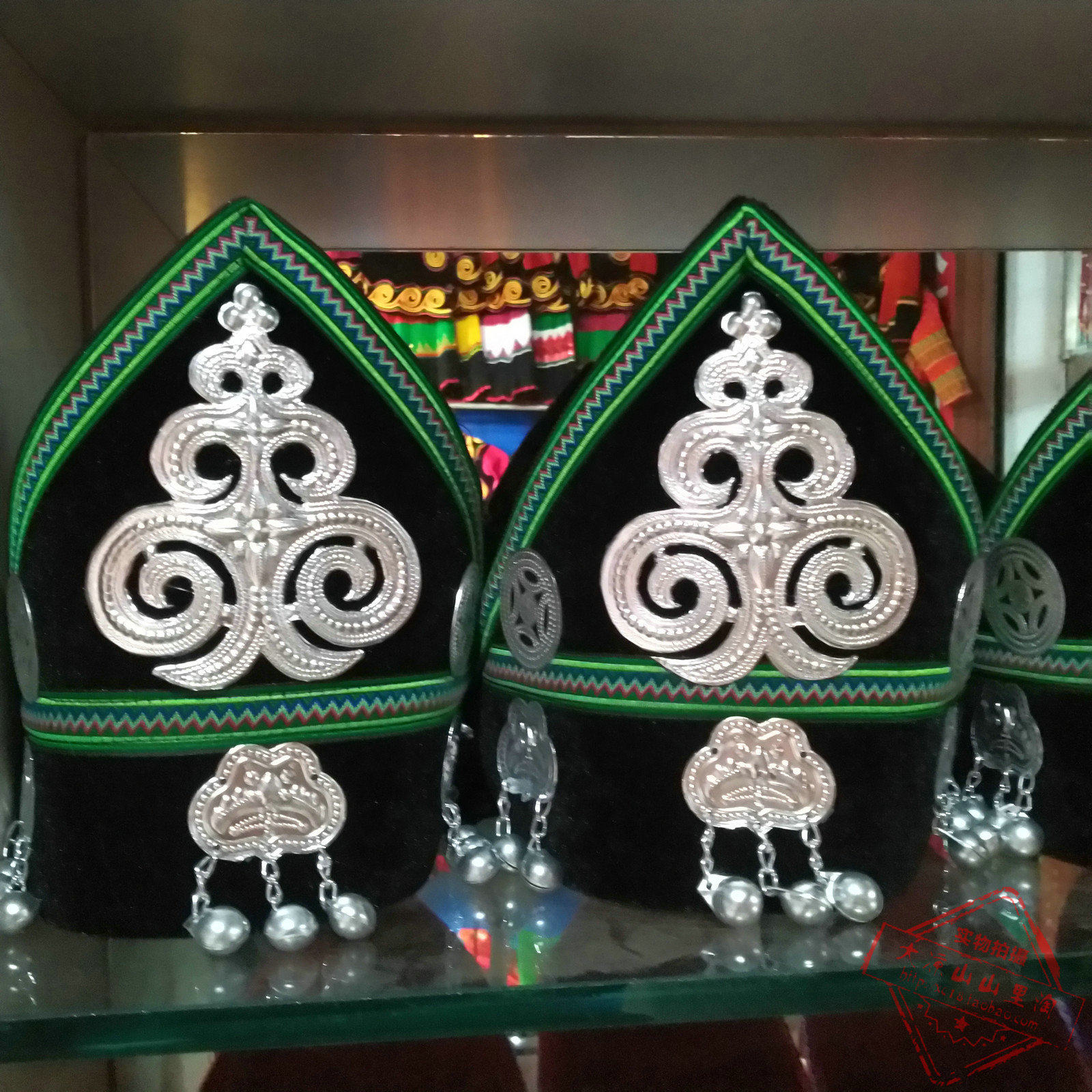 帽子彝族仿银演出尖尖小孩子头饰女孩民族服装