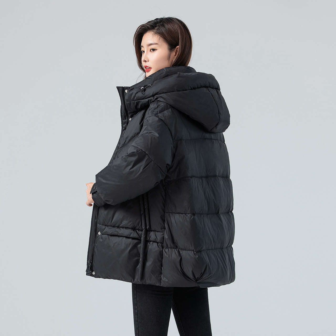 雪中飞2022秋冬新品时尚休闲廓形显瘦小众女士连帽羽绒服