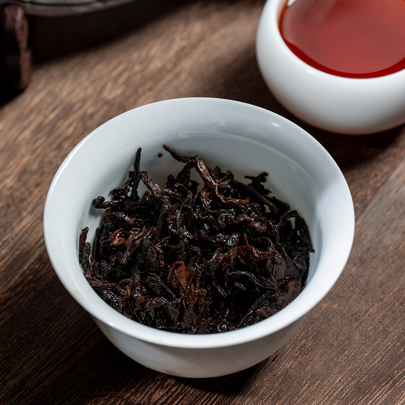 过年送礼长辈 熟茶云南勐海普洱茶 熟普老班章茶饼高档茶叶礼盒装