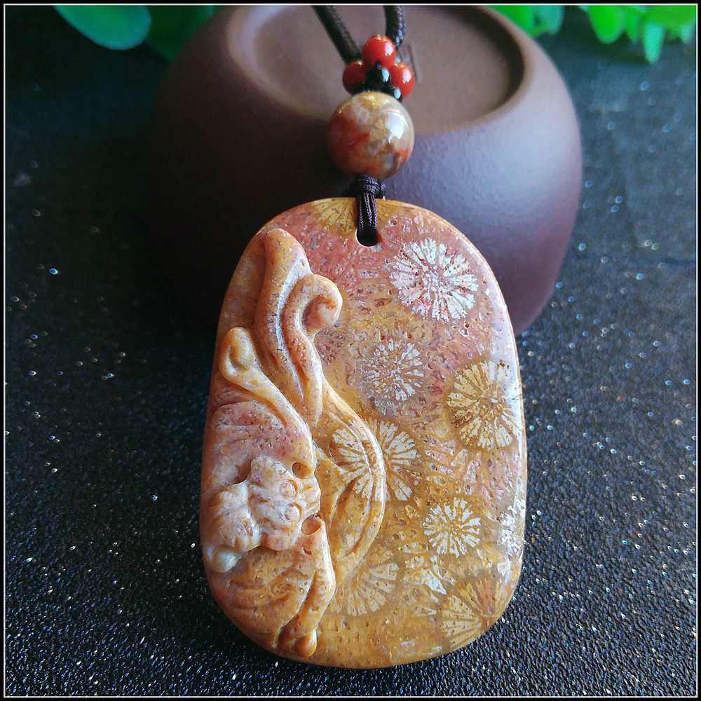 珊瑚吊坠雕件老矿天然彩色大花眼前项坠
