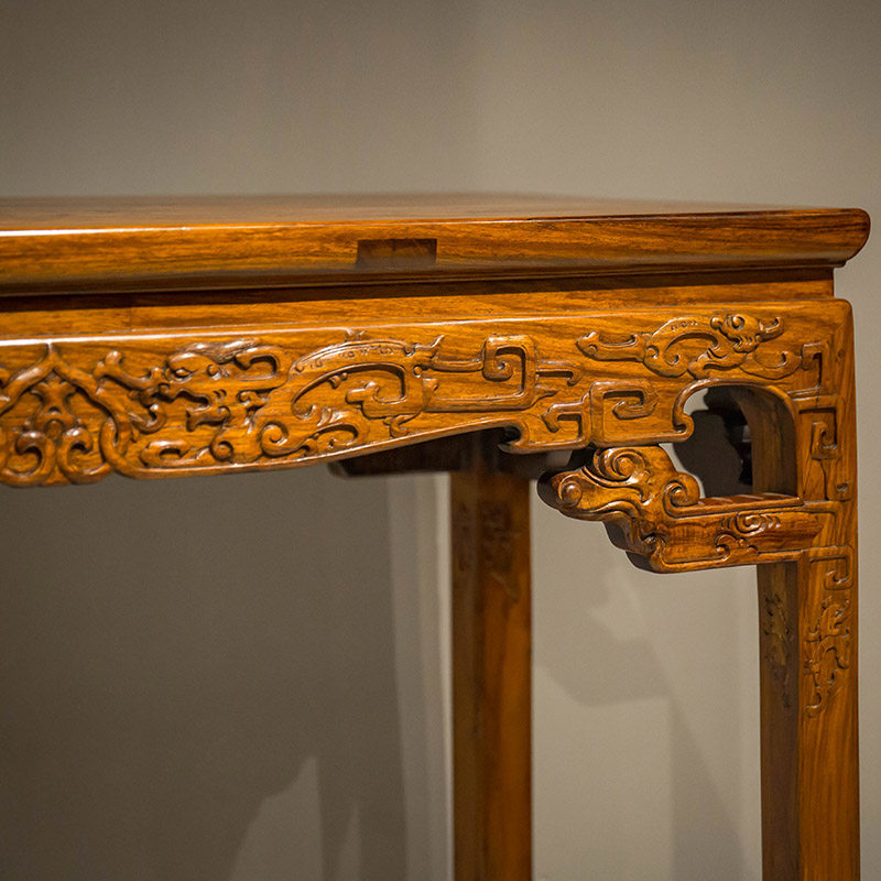 近代黄花梨夔龙香案明清古典家具古董真品供奉桌子摆件