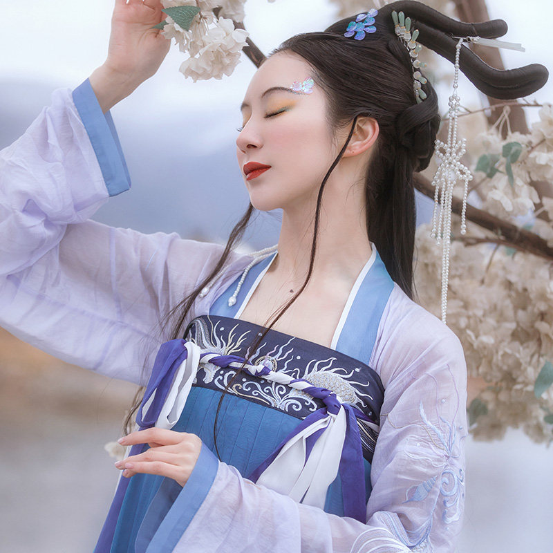 钟灵记龙女齐胸襦裙汉服配广袖大袖衫唐制外套民族服装