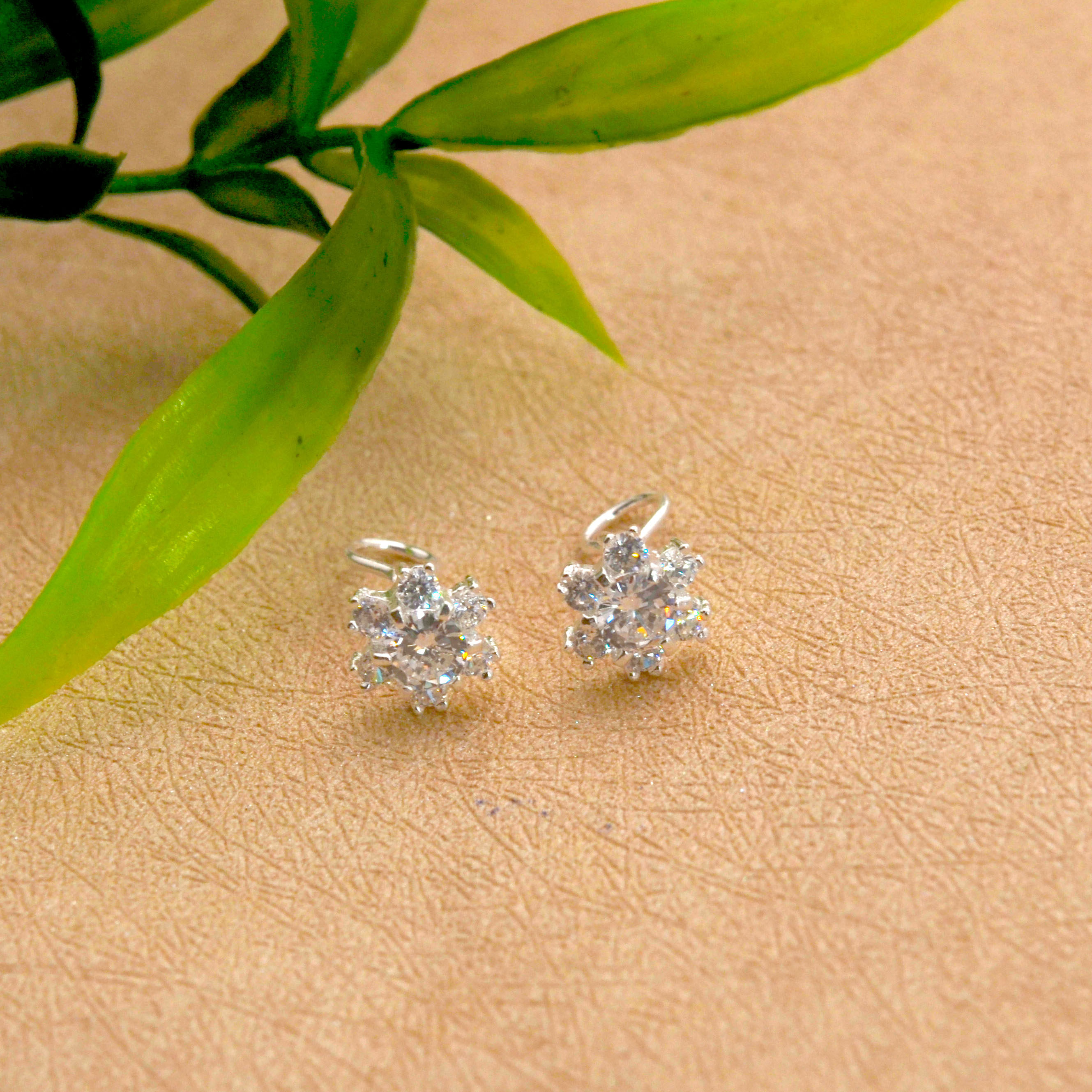 耳饰s990纯银韩版镶钻雪花星星弯钩耳钉简约耳钉