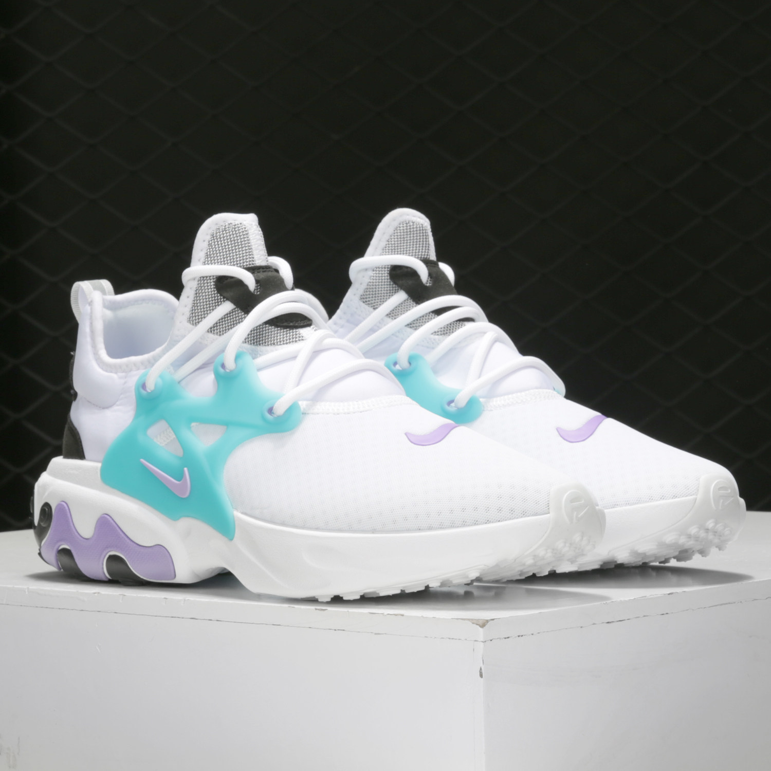 001 nike react 男子运动休闲缓震跑步鞋 av2605 presto 耐克正品