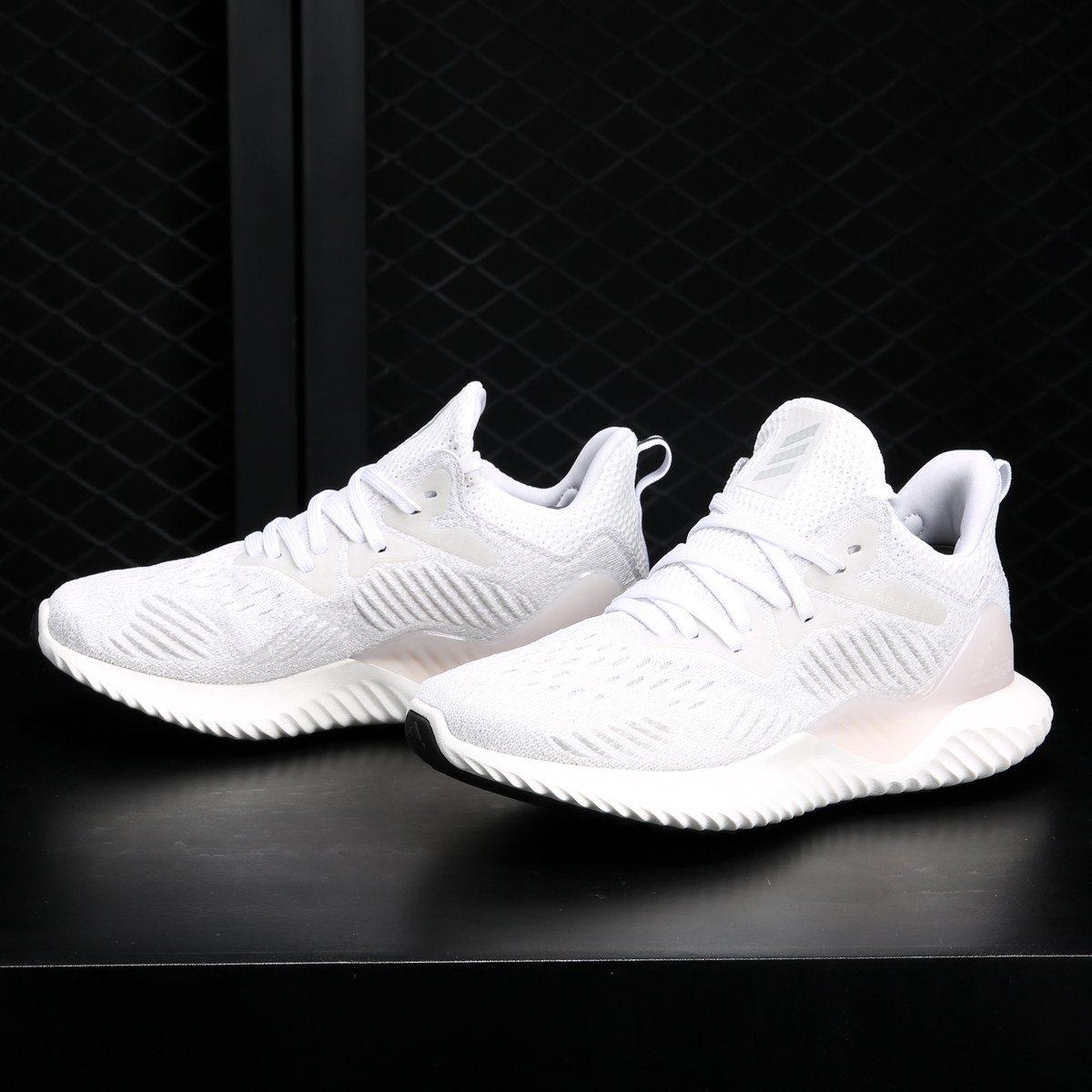 adidas阿迪达斯正品2020夏季阿尔法bounce运动休闲跑步b76048跑步鞋
