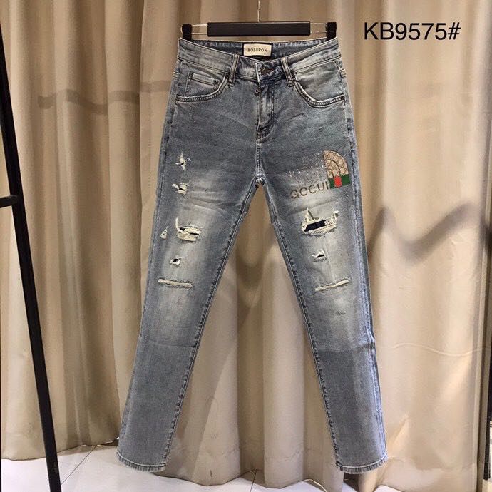 欧货2022春夏新款字母烫钻牛仔裤潮牌男士浅色破洞弹力修身小脚裤