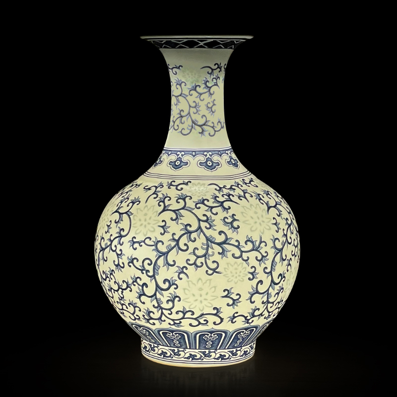 傲世瓷业青花玲珑缠枝莲花花瓶花瓶