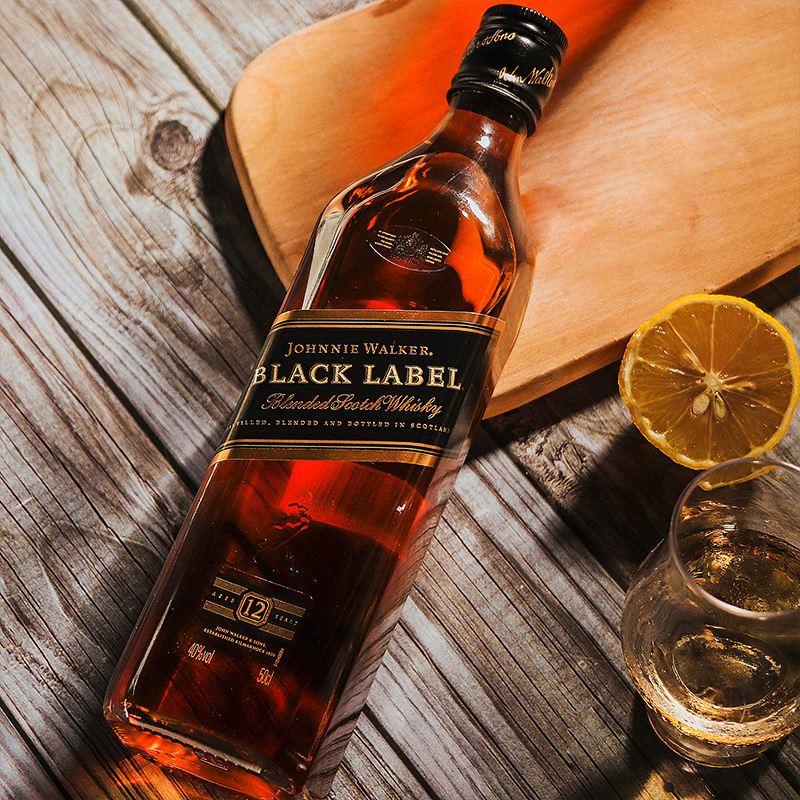 威士忌尊尼获加黑方12年700ml苏格兰进口洋酒行货威士忌