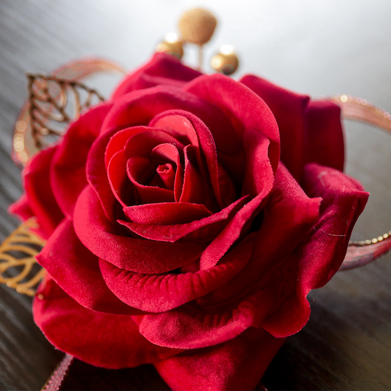 结婚庆用品中式婚礼新郎新娘胸花酒红色仿真玫瑰花朵胸襟一对批发