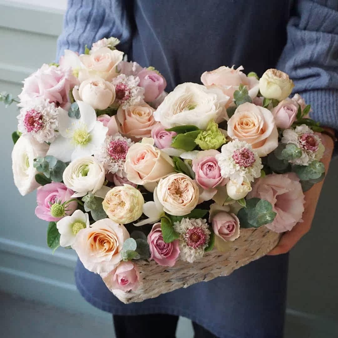 呼和浩特同城花店2小时鲜花速递情人节鲜花玫瑰花花艺鲜花速递同城