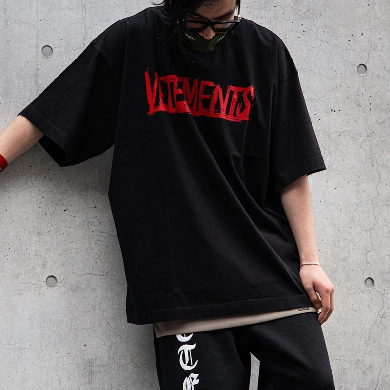 维特vetements世界巡回城市坐标涂鸦字母短袖男女女款t恤